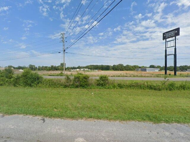 House image located at Seymour, IN 47274