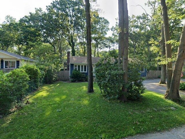 House image located at Ridge, NY 11961