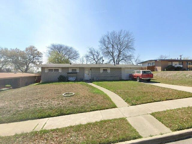 House image located at San Antonio, TX 78201