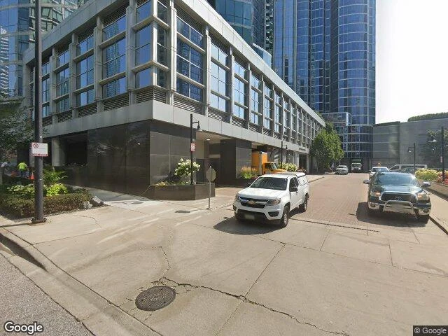 House image located at Chicago, IL 60605