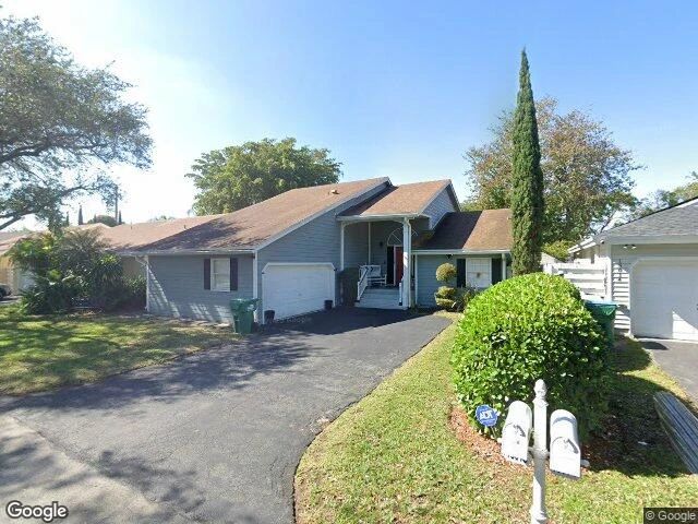 House image located at Miami, FL 33186