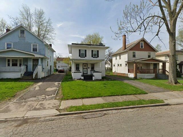 House image located at Cleveland, OH 44105