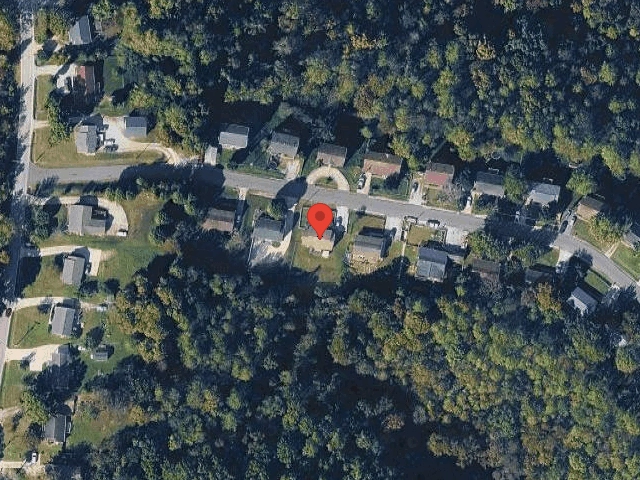 House image located at Ashland City, TN 37015