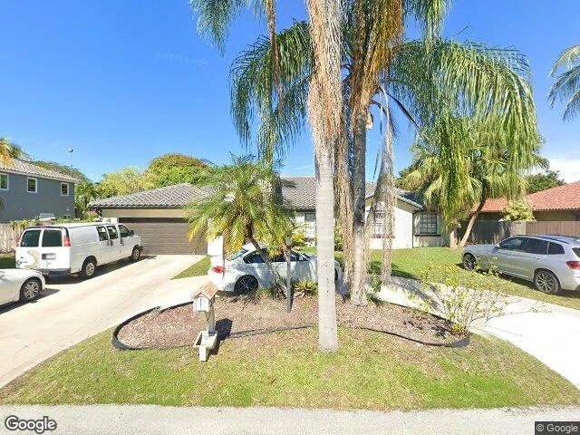 House image located at Miami, FL 33187