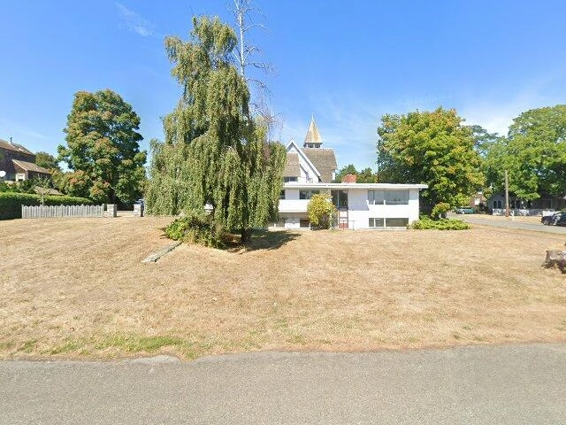 House image located at Racine, WI 53404