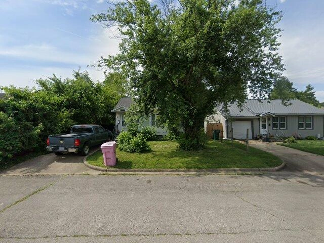 House image located at Lebanon, MO 65536