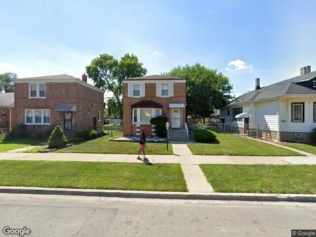 House image located at Chicago, IL 60628