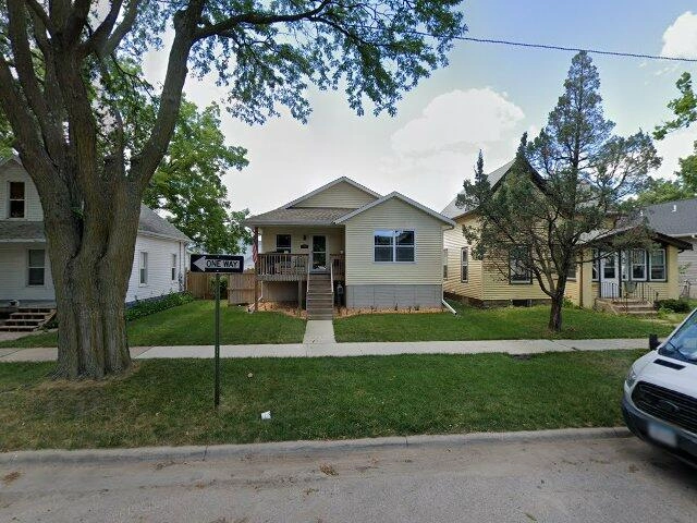 House image located at Cedar Rapids, IA 52404