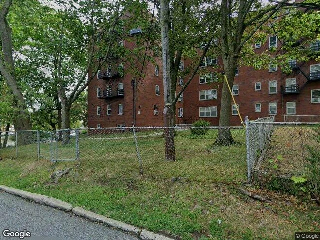 House image located at Fort Lee, NJ 07024