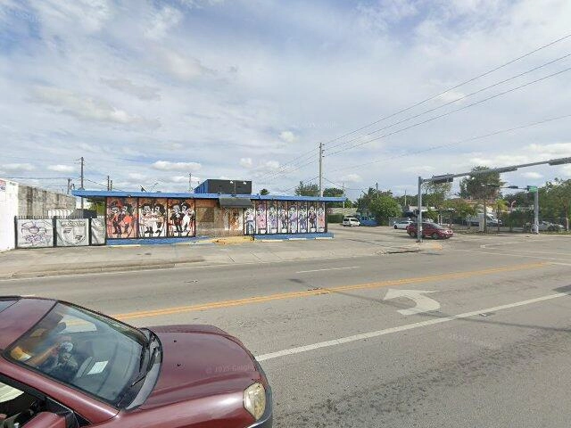 House image located at Miami, FL 33150