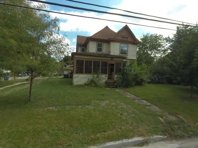 House image located at Louisville, OH 44641