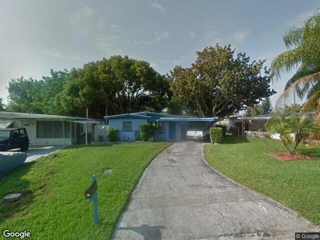 House image located at Largo, FL 33773