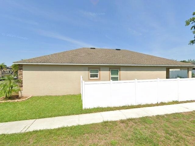 House image located at Tavares, FL 32778
