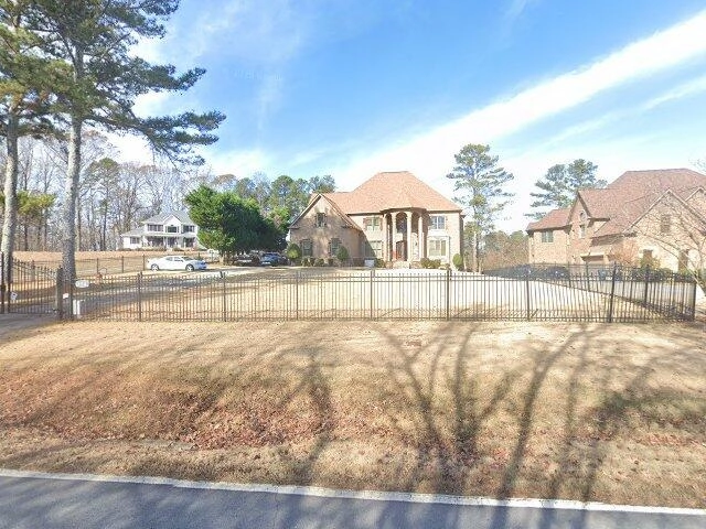 House image located at Buford, GA 30518