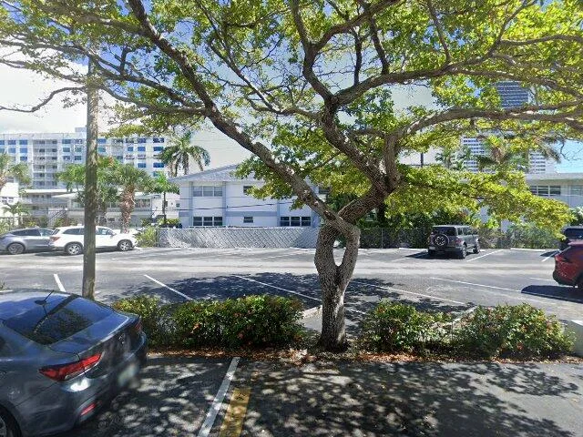 House image located at Hallandale, FL 33009
