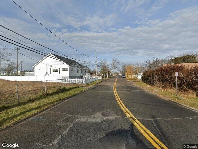 House image located at Lindenhurst, NY 11757