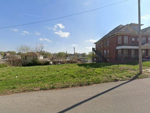 House image located at Saint Joseph, MO 64501