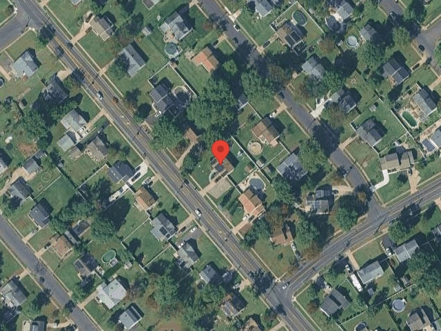 House image located at Riverton, NJ 08077