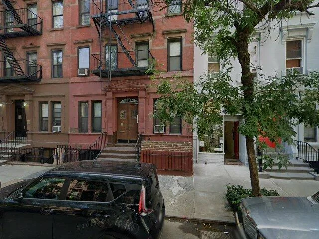 House image located at New York, NY 10028