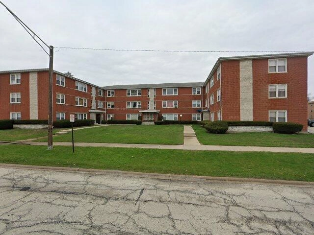 House image located at Alsip, IL 60803