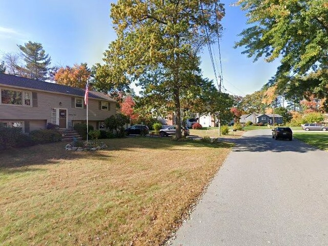 House image located at Salem, NH 03079