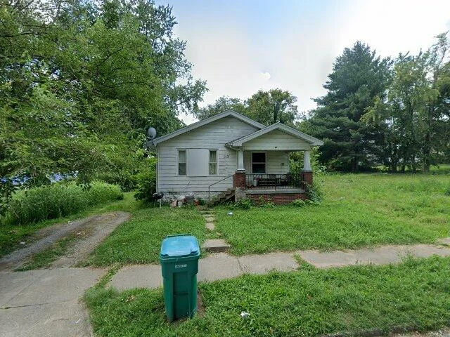 House image located at Decatur, IL 62522