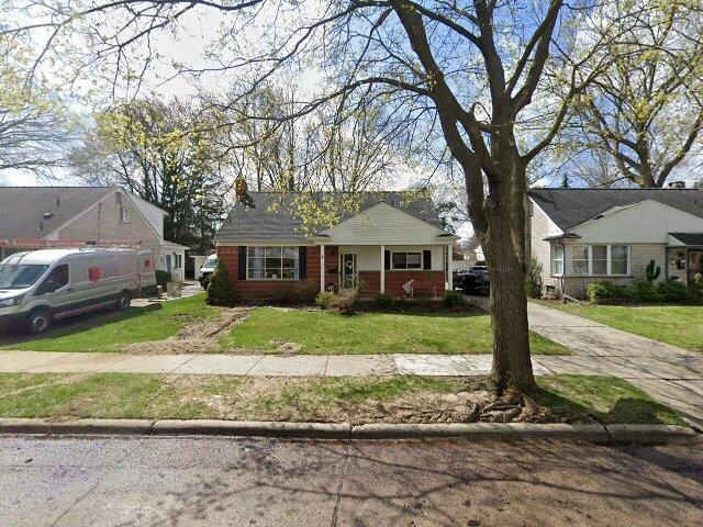 House image located at Clawson, MI 48017