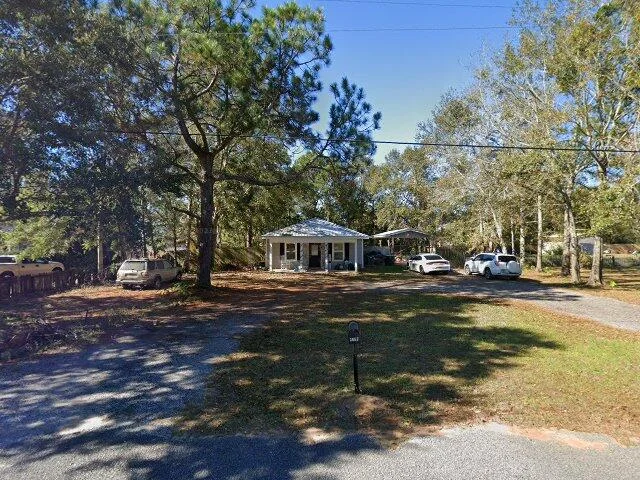 House image located at Milton, FL 32571