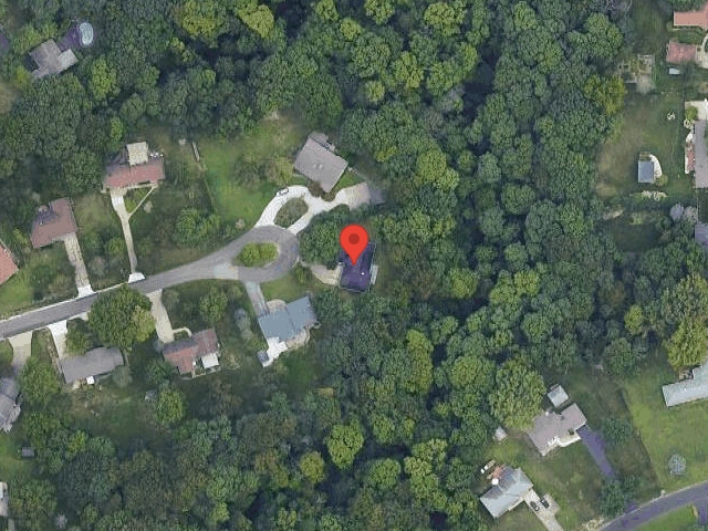 House image located at Peoria, IL 61615