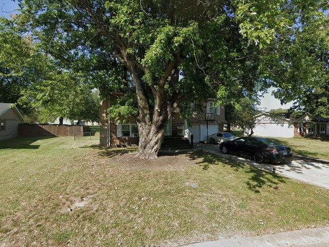 House image located at Granite City, IL 62040