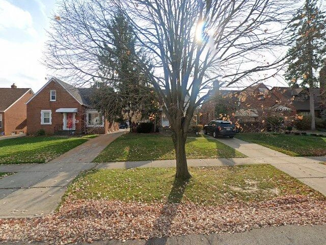 House image located at Cleveland, OH 44121