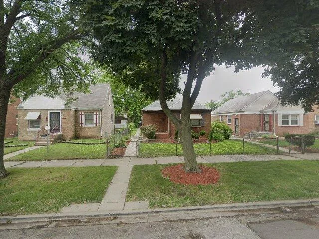 House image located at Chicago, IL 60620