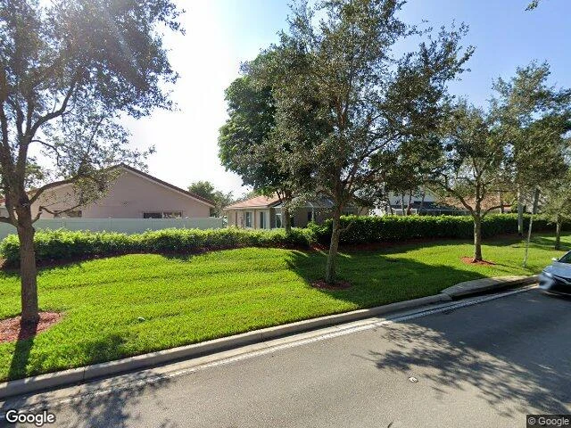 House image located at Hollywood, FL 33029