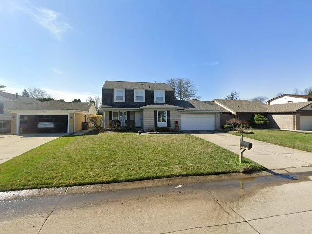 House image located at Clinton Township, MI 48038