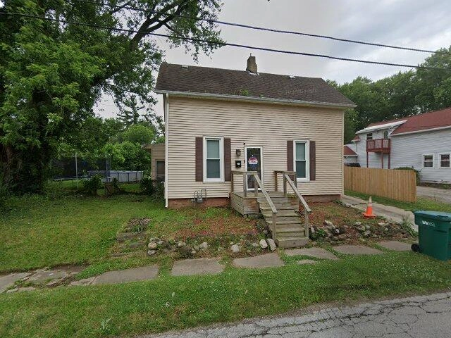 House image located at La Porte, IN 46350