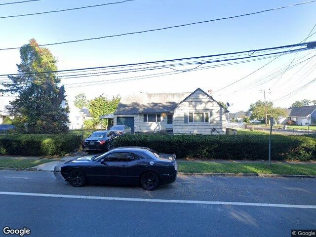 House image located at North Babylon, NY 11703