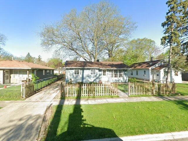 House image located at Aurora, IL 60505