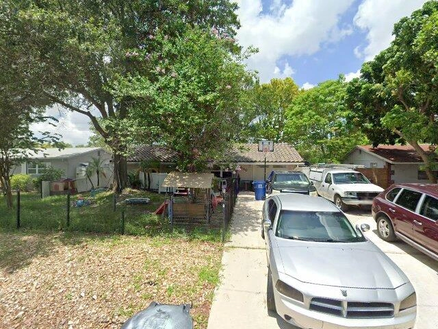House image located at Saint Petersburg, FL 33702