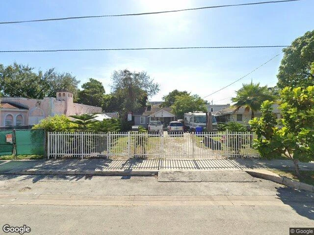 House image located at Miami, FL 33127