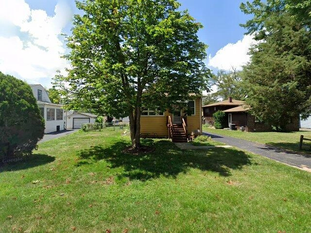 House image located at Bensenville, IL 60106