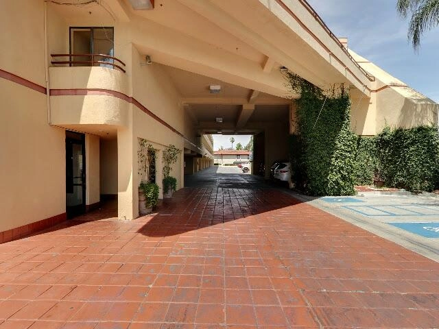 House image located at Riverside, CA 92505