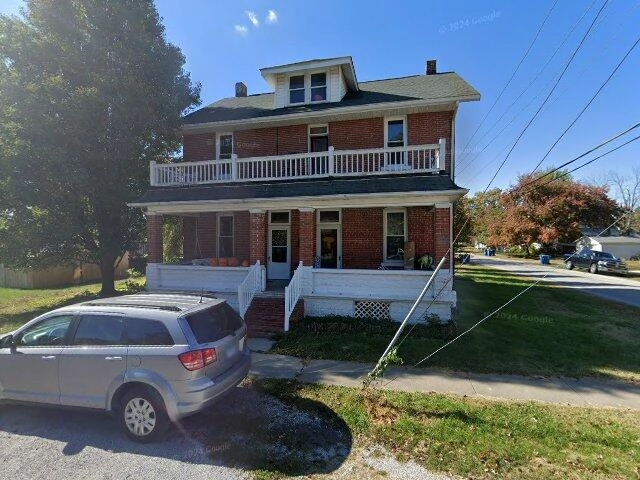 House image located at New Baden, IL 62265