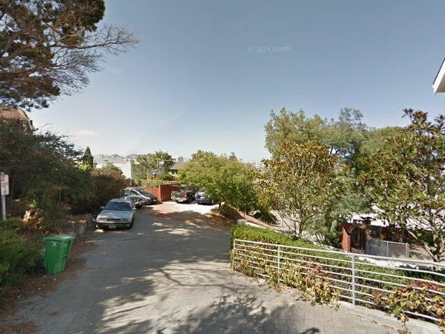 House image located at Hollywood, FL 33021