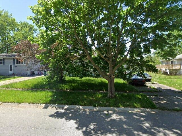 House image located at Merrillville, IN 46410