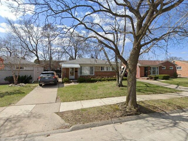 House image located at Royal Oak, MI 48073