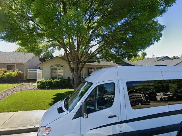 House image located at Medford, OR 97501