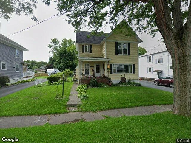 House image located at Oneida, NY 13421