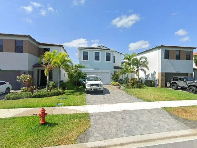 House image located at Loxahatchee, FL 33470