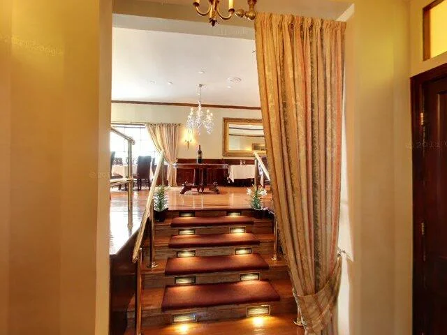 House image located at Chicago, IL 60610