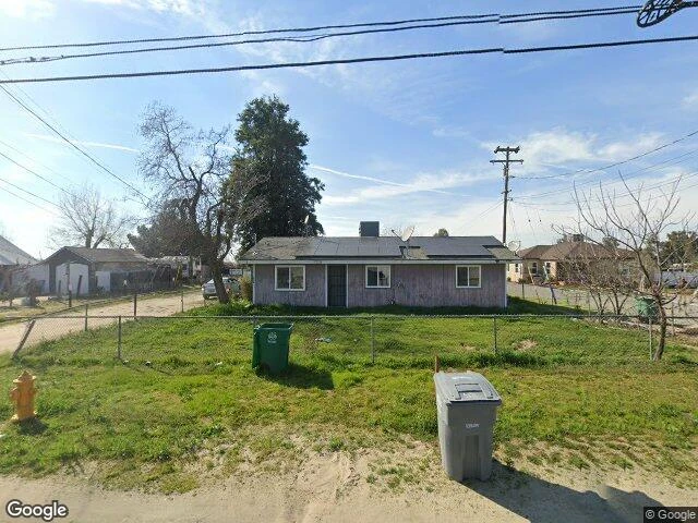 House image located at Caruthers, CA 93609